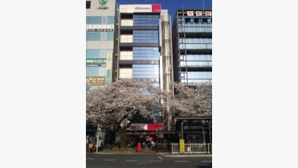 国立外観7F